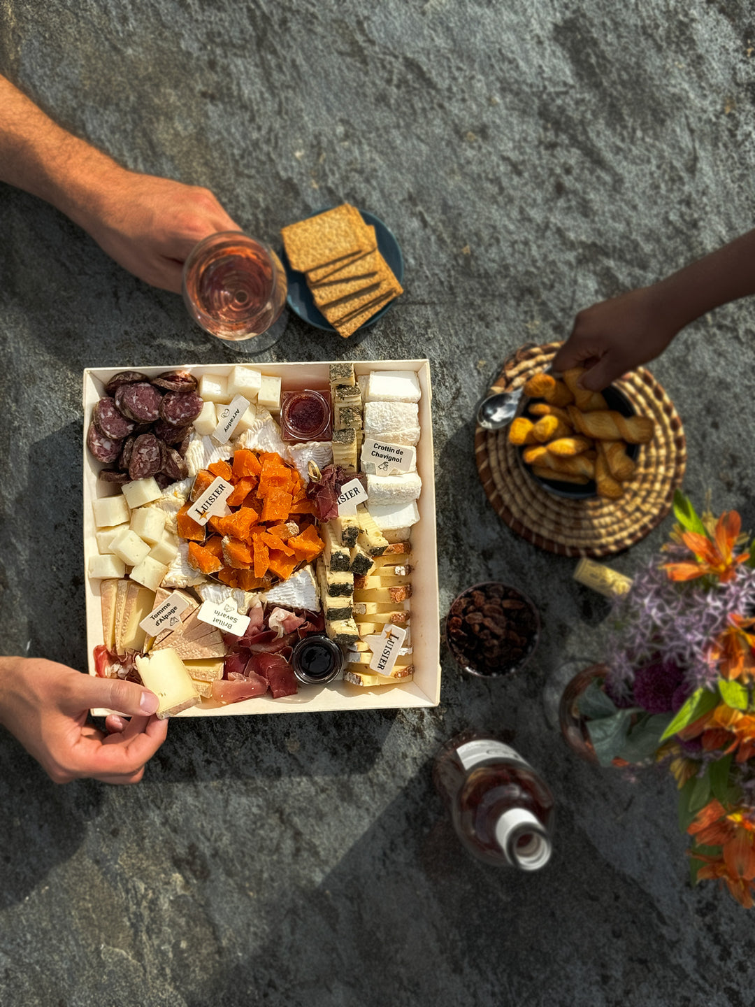 Boîte Apéro Gourmet (6 à 8 personnes)